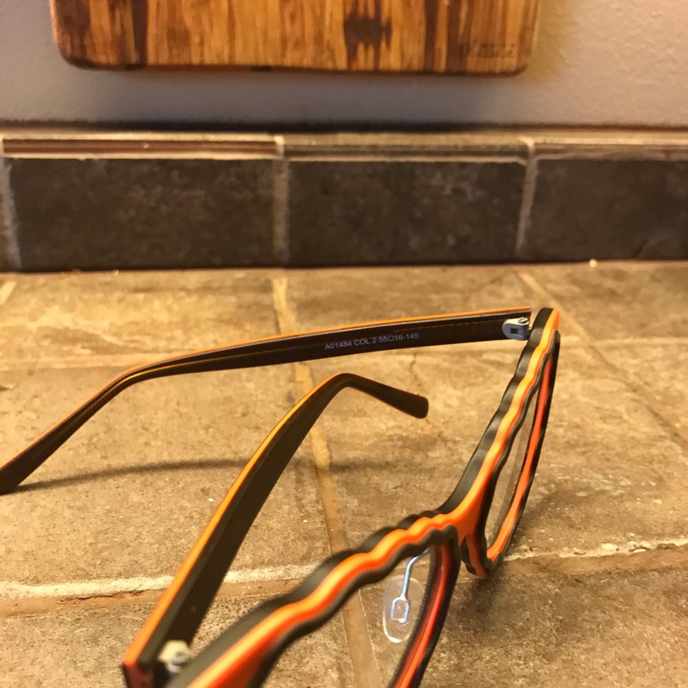 Funky cateye glasses frames. - Picture 4 of 6